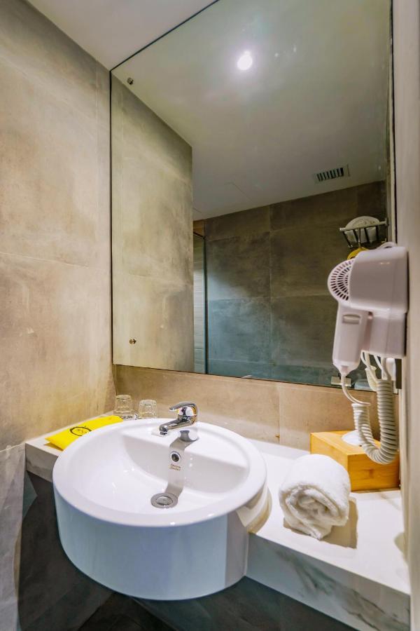 Yello Hotel Harbour Bay Nagoya Exterior photo